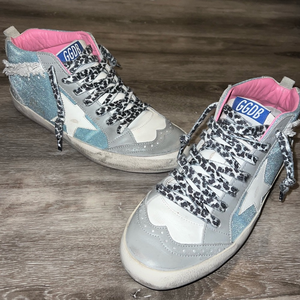 SOLD Golden Goose Midstars